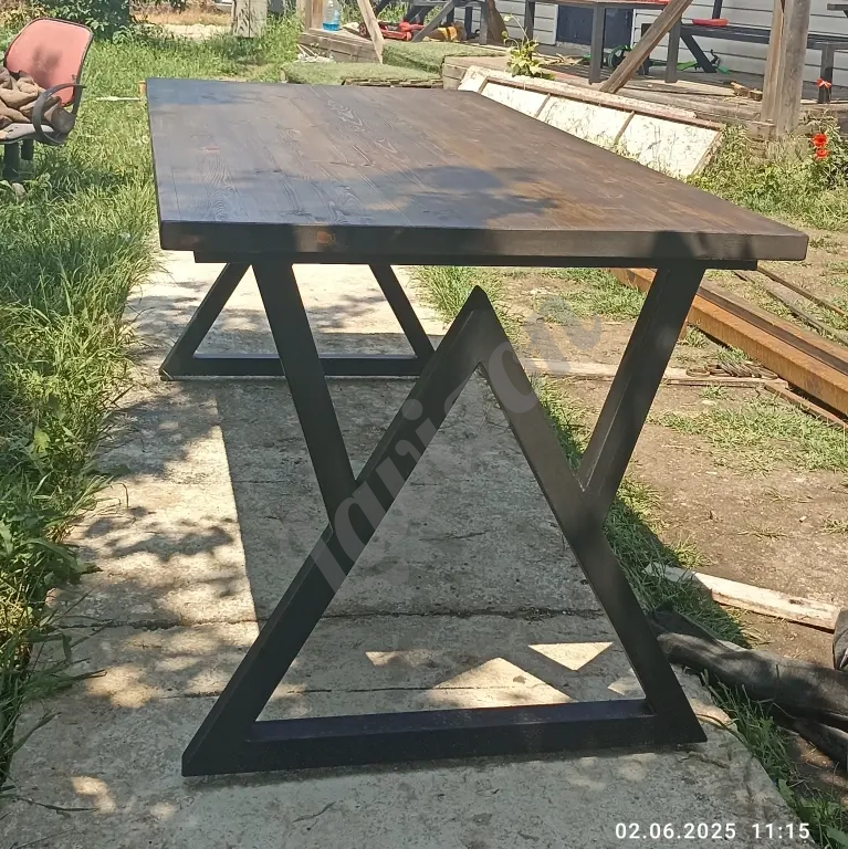 Стол Лофт, подстолье