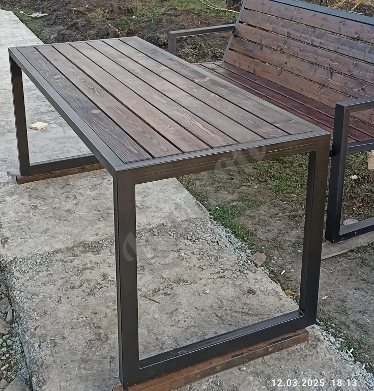 Стол Лофт, подстолье