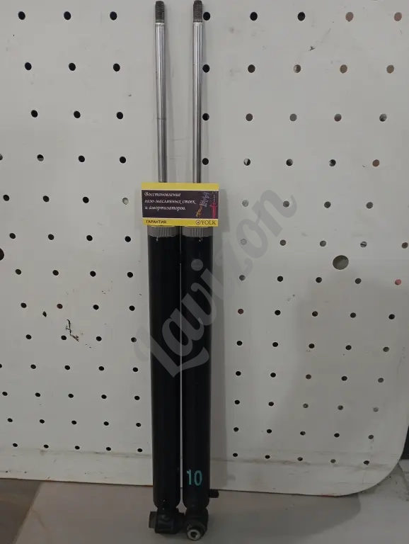 Амортизатор Mercedes-Benz X156 GLA задний прав,лев