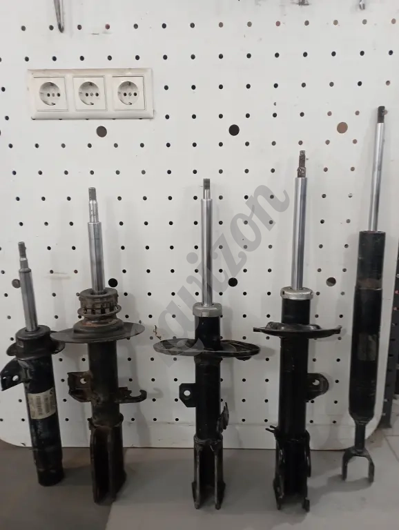 Амортизаторы Б/У на разные авто audi,BMW,KIA,toyota