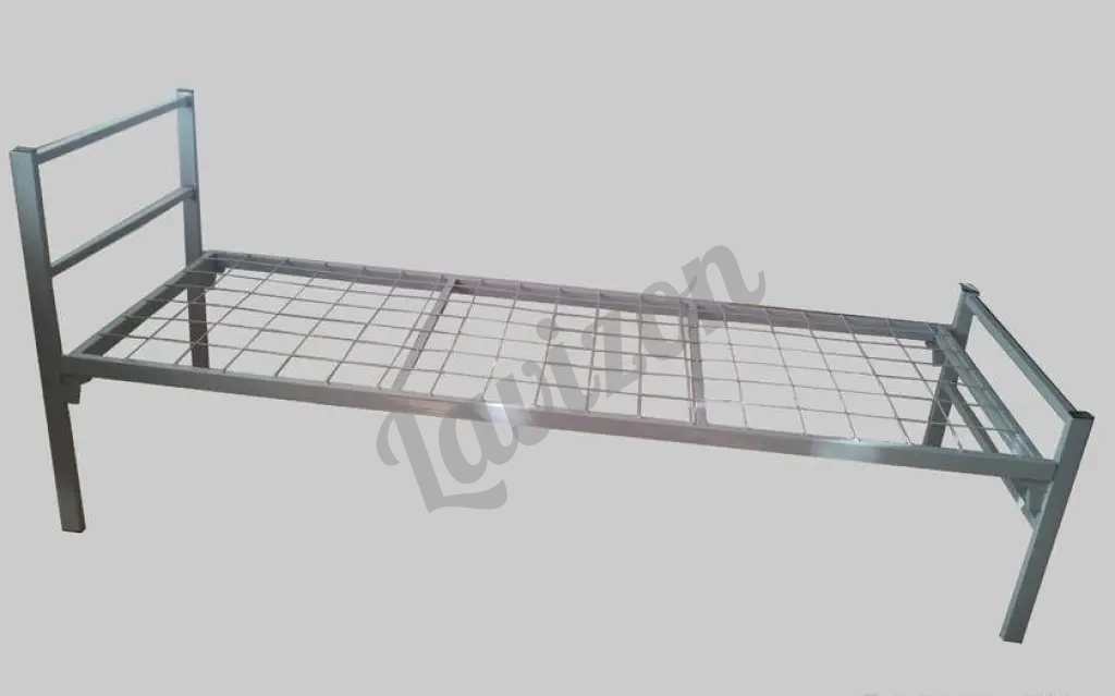 Долговечные металлические кровати для дачи