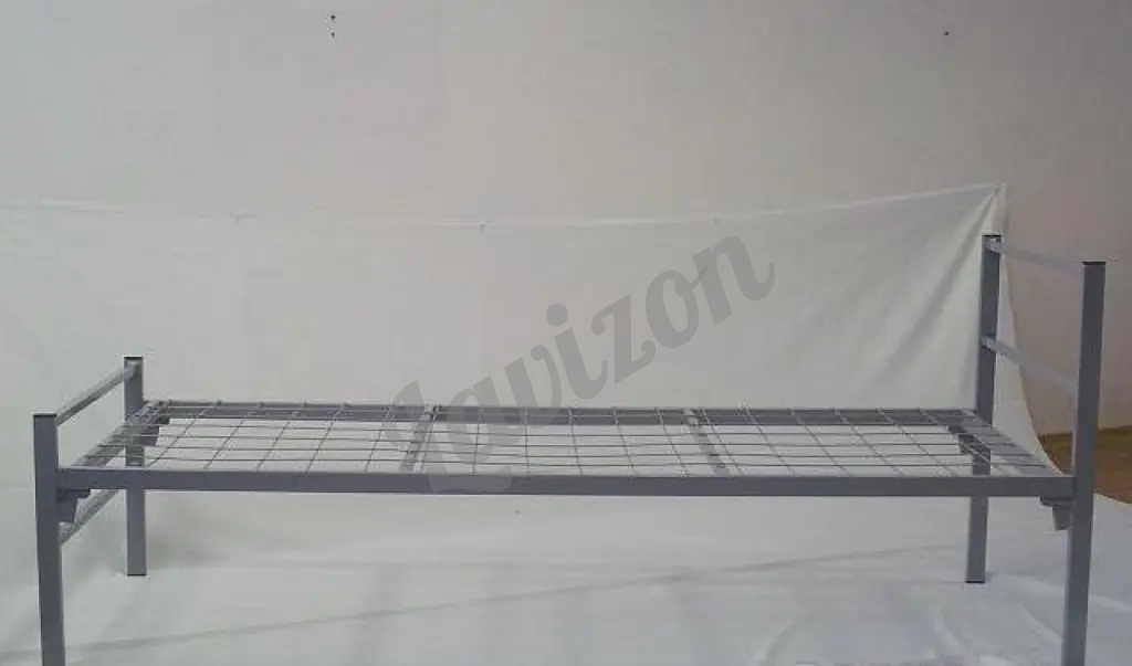 Долговечные металлические кровати для дачи