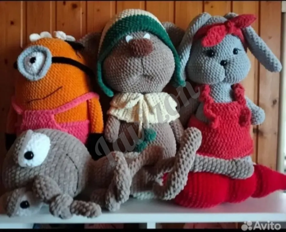 игрушка плюшевая крючкои
