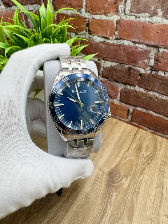 Мужские наручные часы Ferrucci, кварцевые