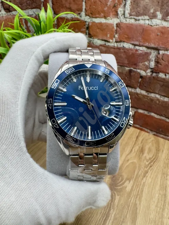 Мужские наручные часы Ferrucci, кварцевые