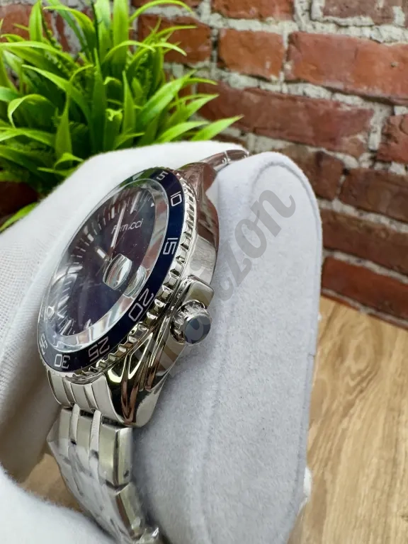 Мужские наручные часы Ferrucci, кварцевые