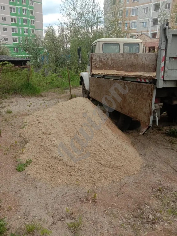 В мешках и наВалом песок речной в Ярославле .