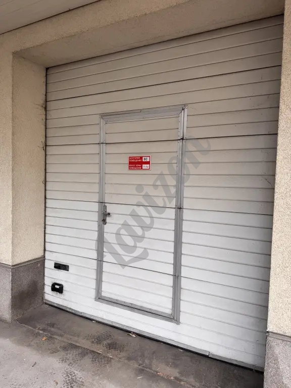 Склад б/у секционных ворот